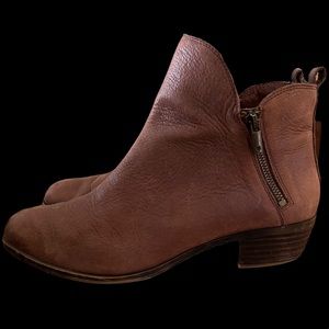 Lucky Brand Rustic Brown Distressed Leather Low Heel Ankle Boots Side Zippers 10